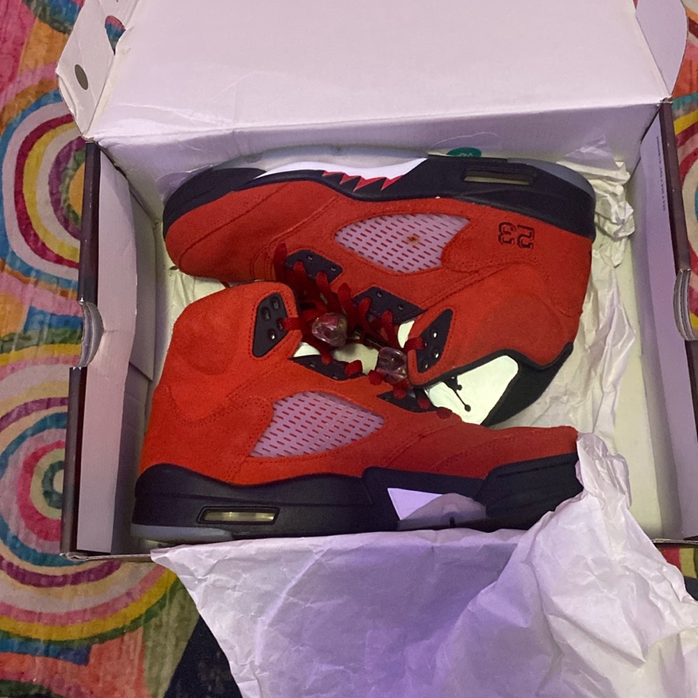 Retro Jordan five raging bulls
